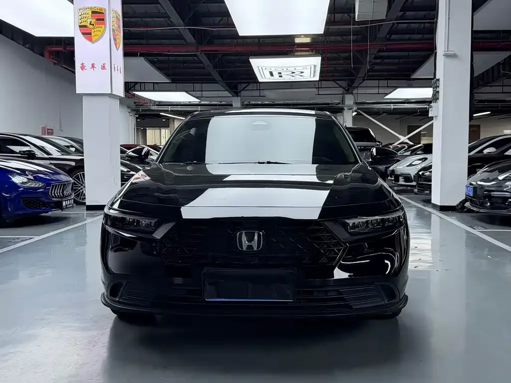 Honda Accord — фото 4
