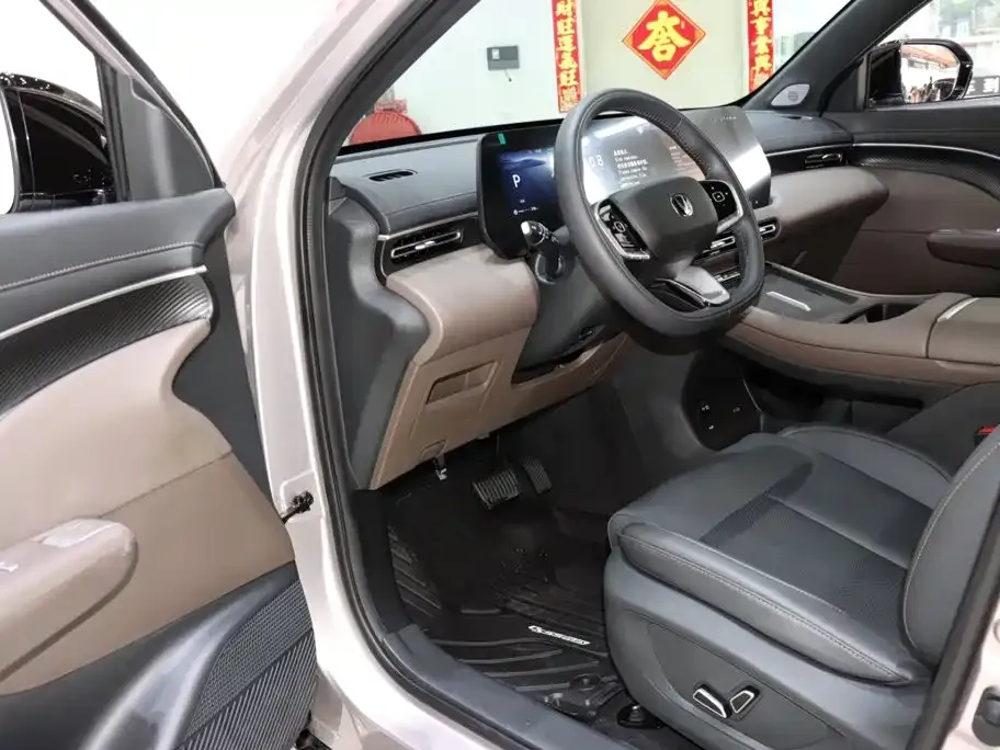 Changan CS55PLUS — фото 10