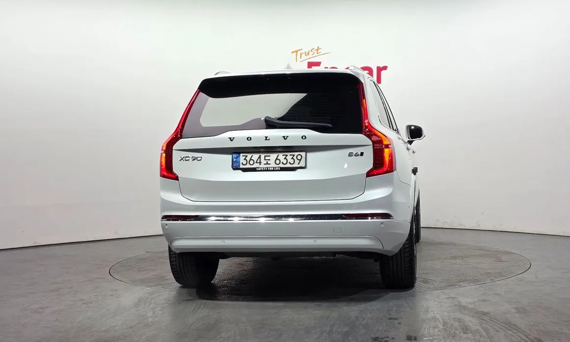 Volvo XC90 — фото 2