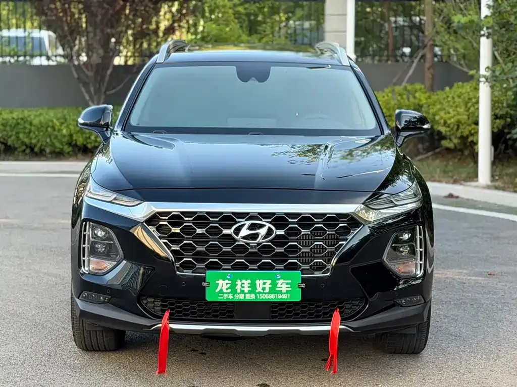 Hyundai Santa Fe — фото 1