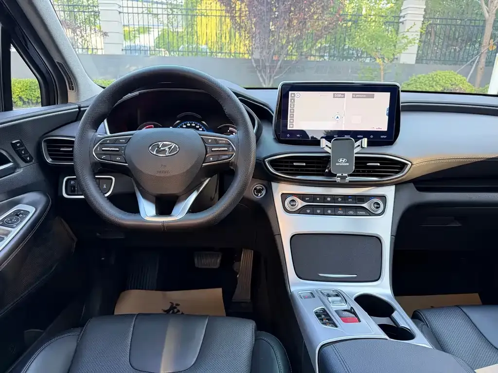 Hyundai Santa Fe — фото 4