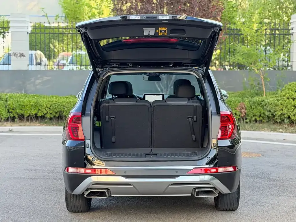 Hyundai Santa Fe — фото 9
