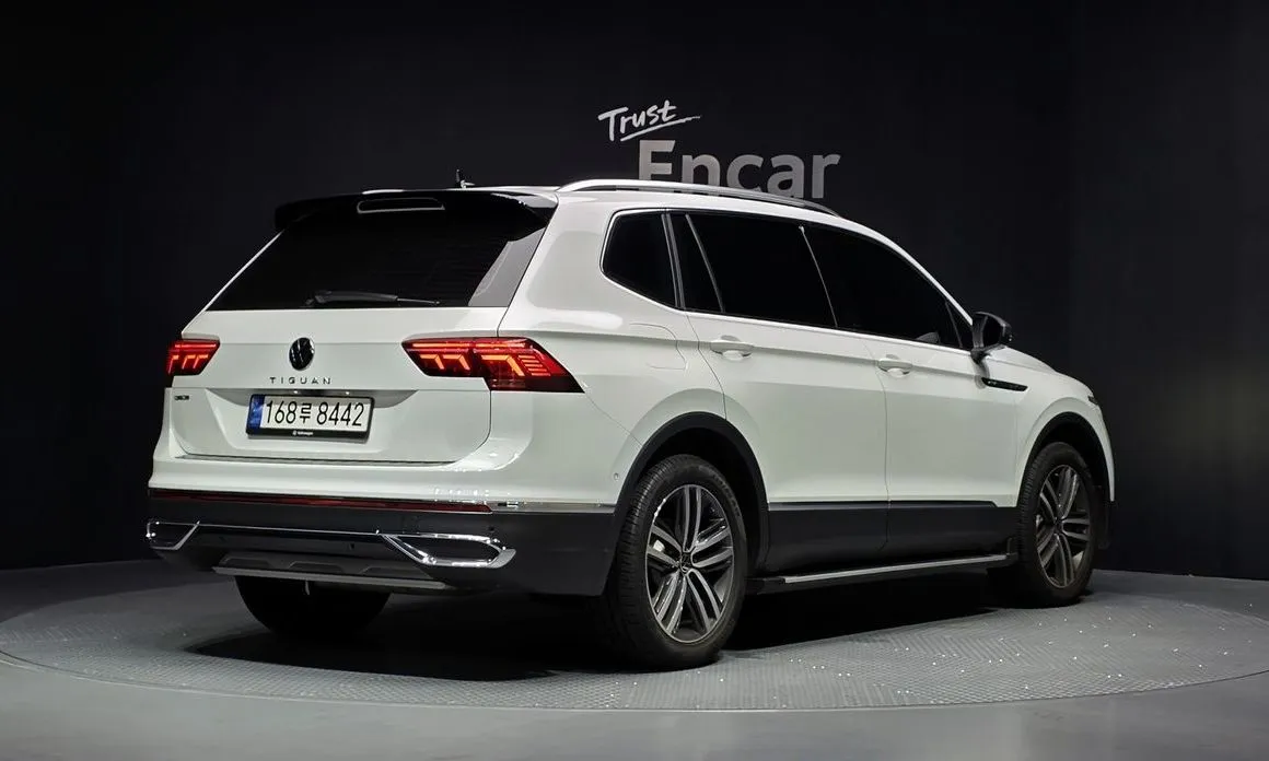 Volkswagen Tiguan — фото 3