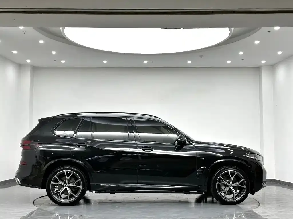 BMW X5 — фото 2
