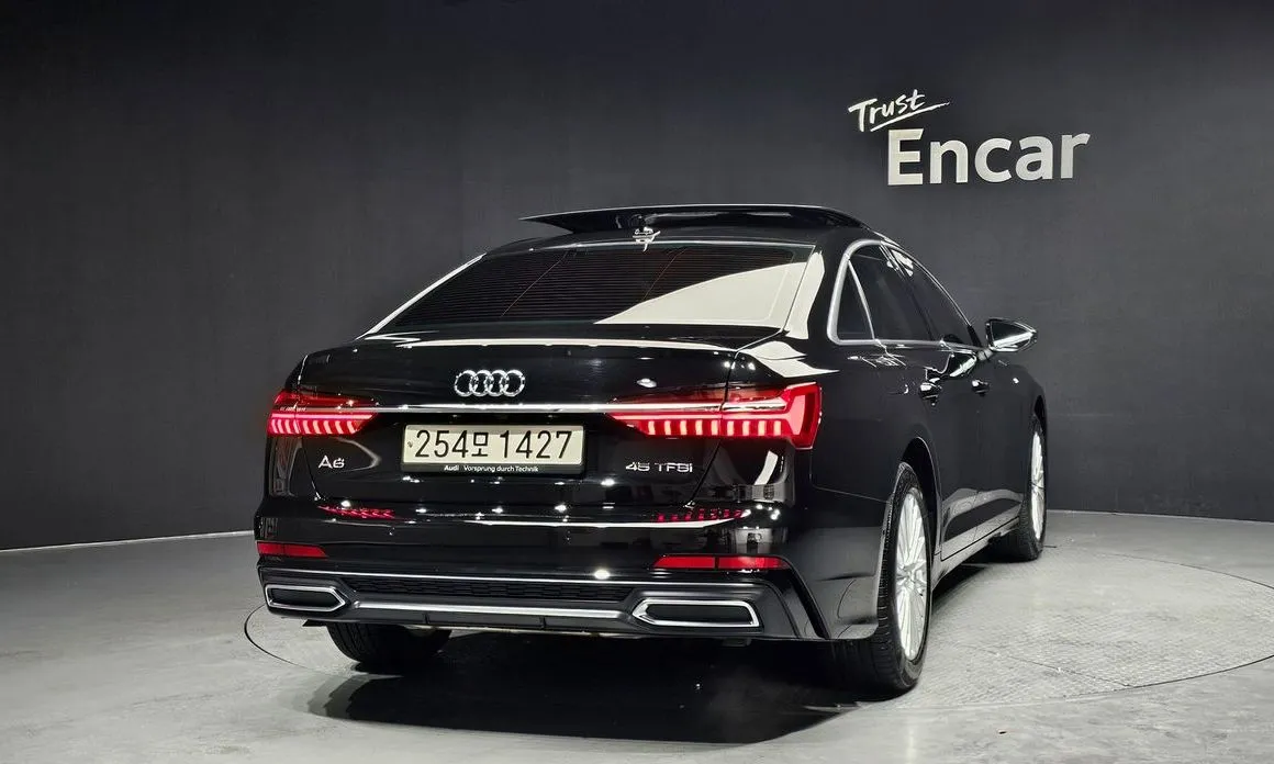 Audi A6 — фото 2