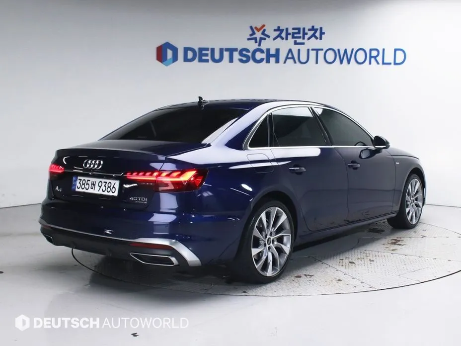 Audi A4 — фото 5
