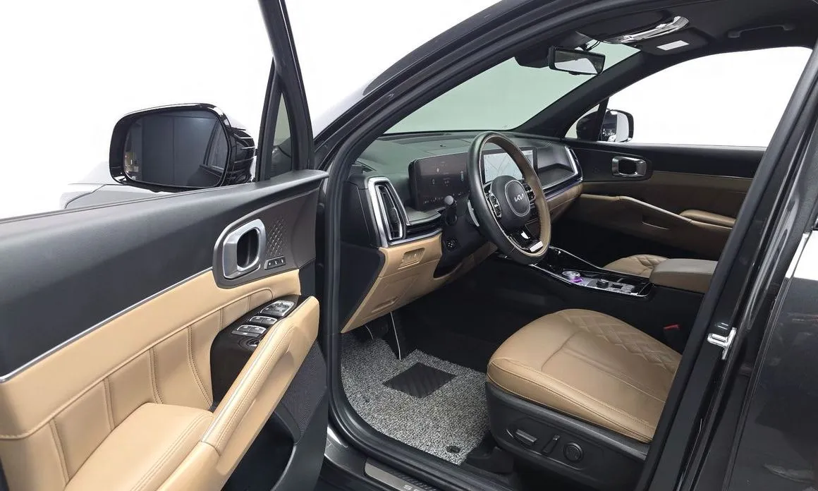 Kia Sorento — фото 10