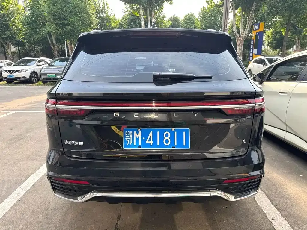 Geely Xingyue L — фото 6