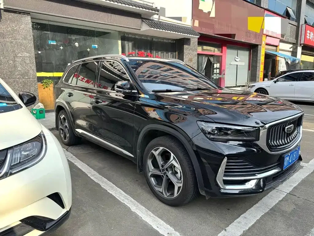 Geely Xingyue L — фото 10