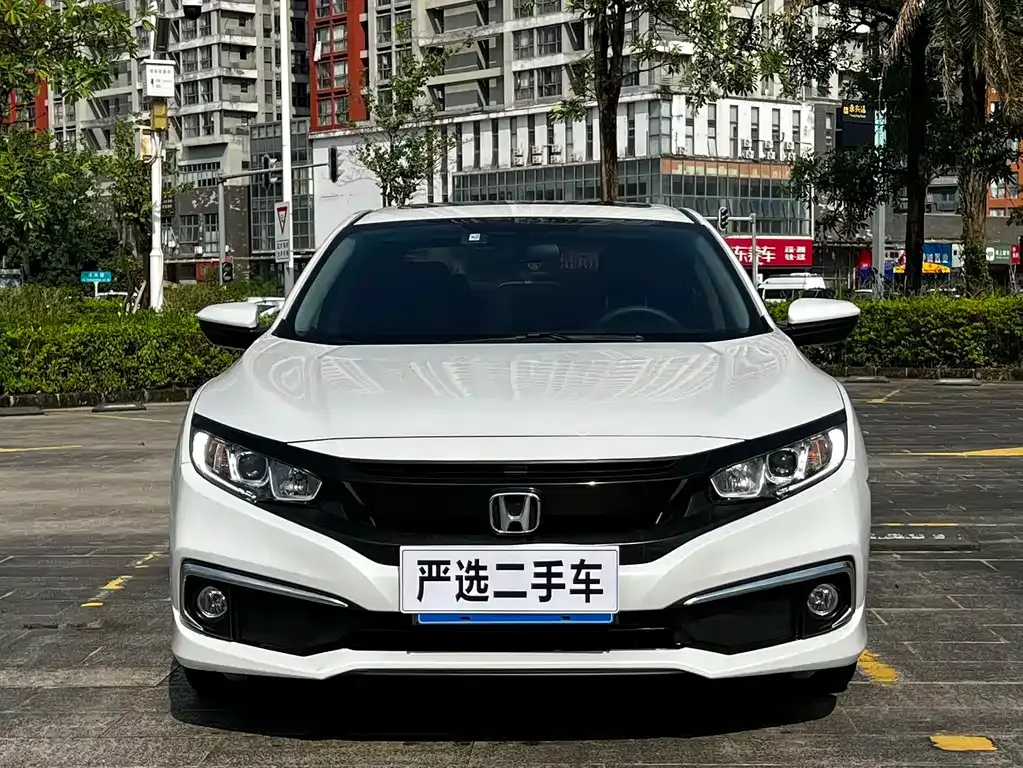 Honda Civic — фото 7