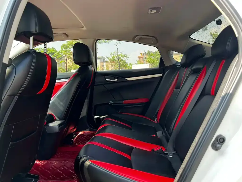 Honda Civic — фото 3