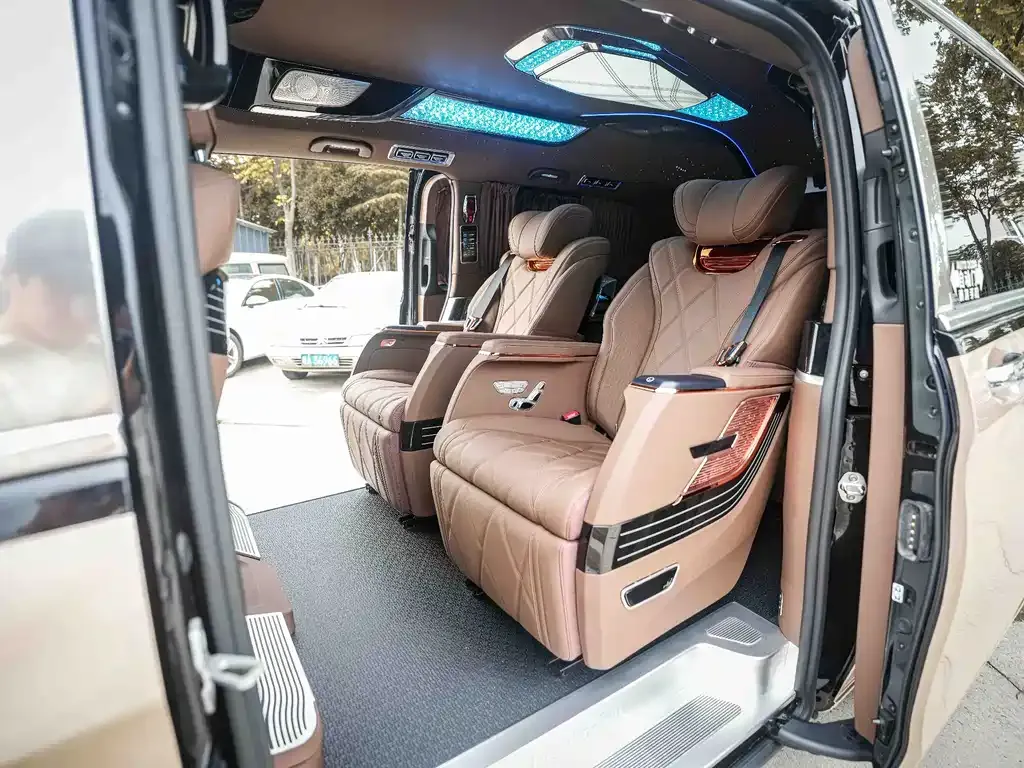 Mercedes-Benz Vito — фото 9