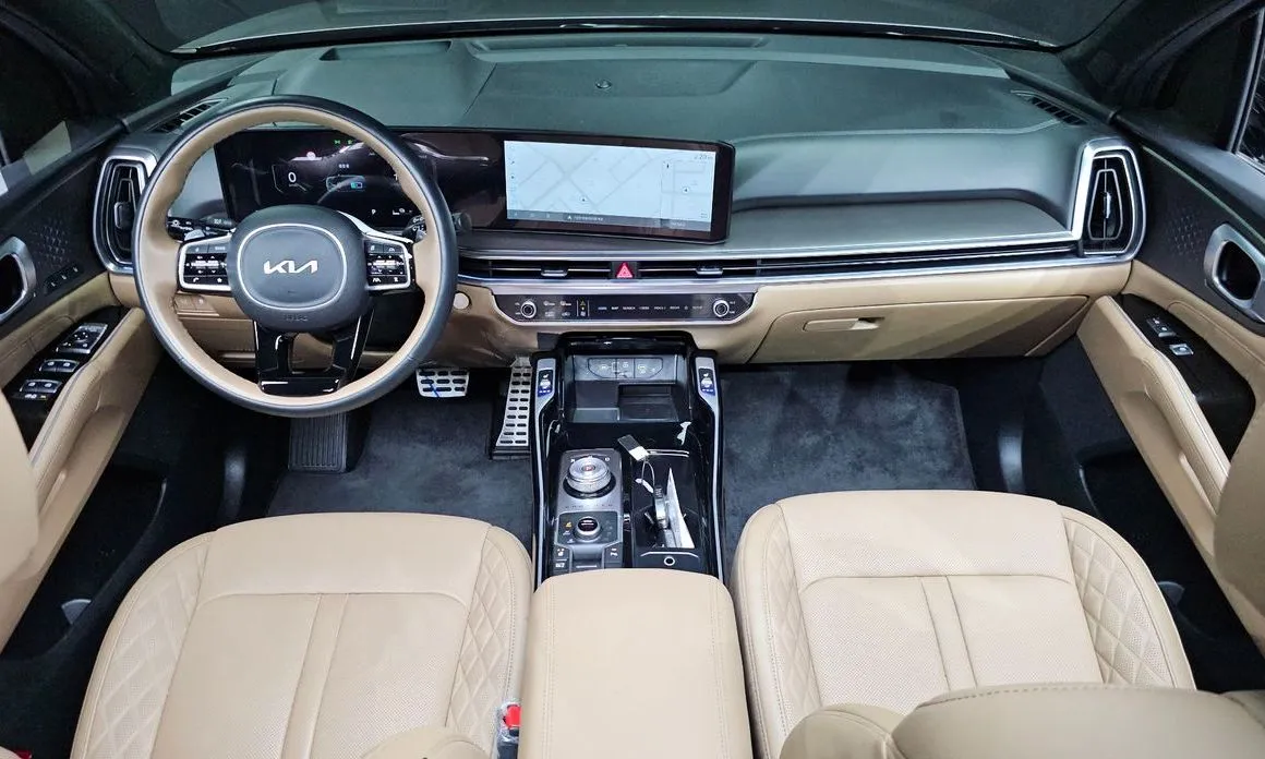 Kia Sorento — фото 9