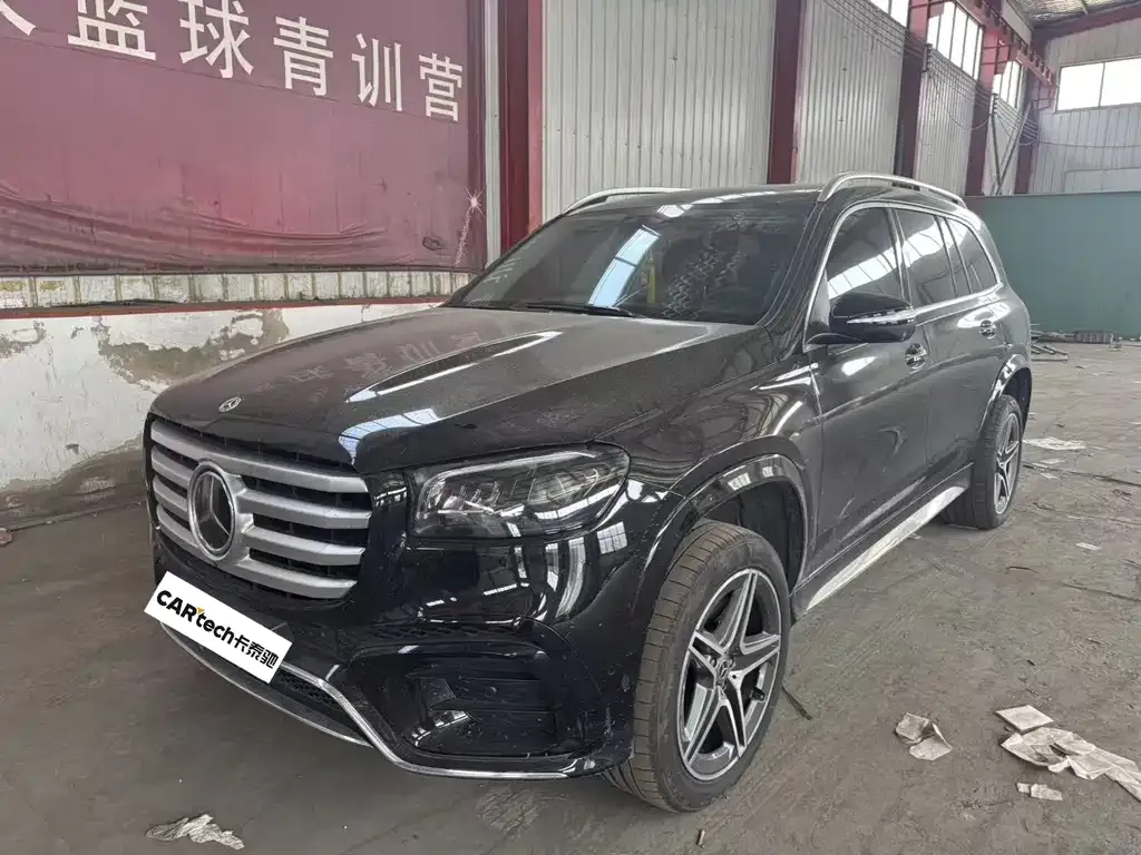 Mercedes-Benz GLS — фото 1