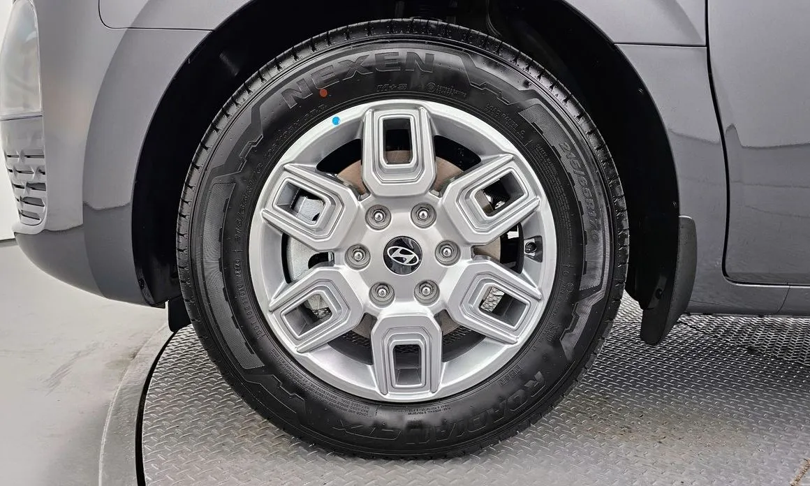 Hyundai Staria — фото 8