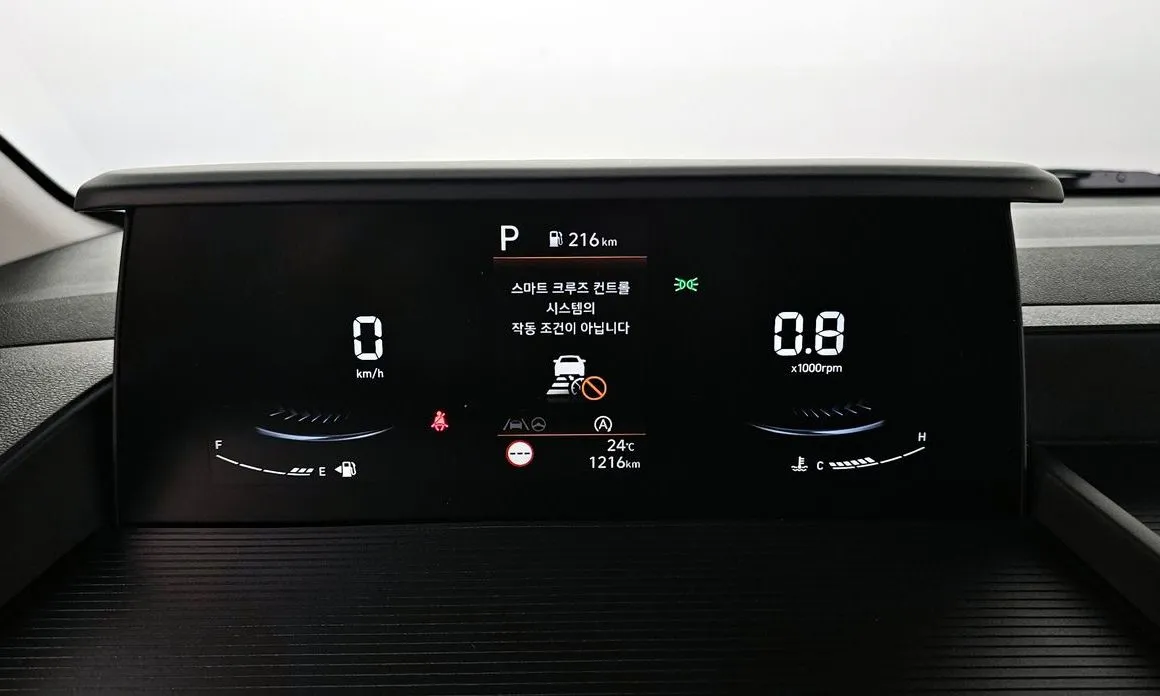 Hyundai Staria — фото 2