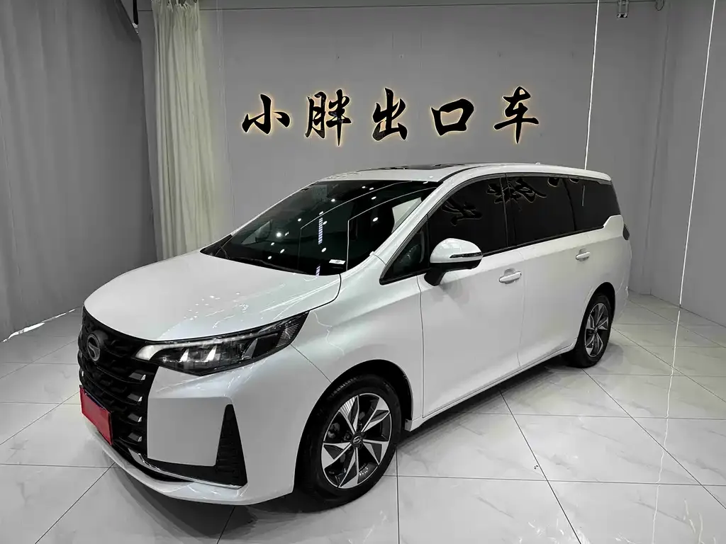 GAC Motor Trumpchi M6 — фото 1