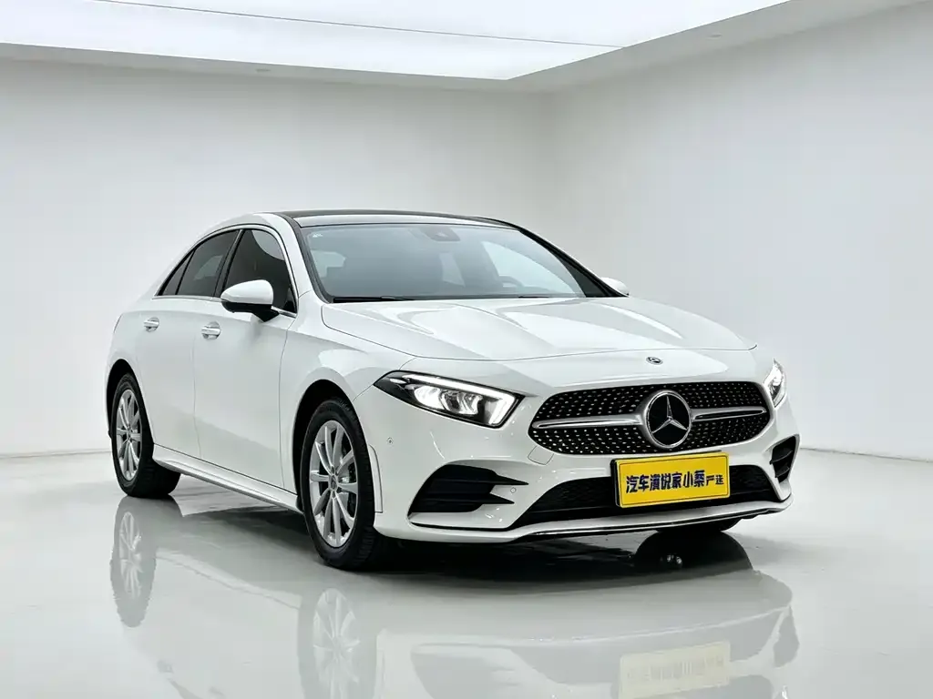 Mercedes-Benz A-Class — фото 1