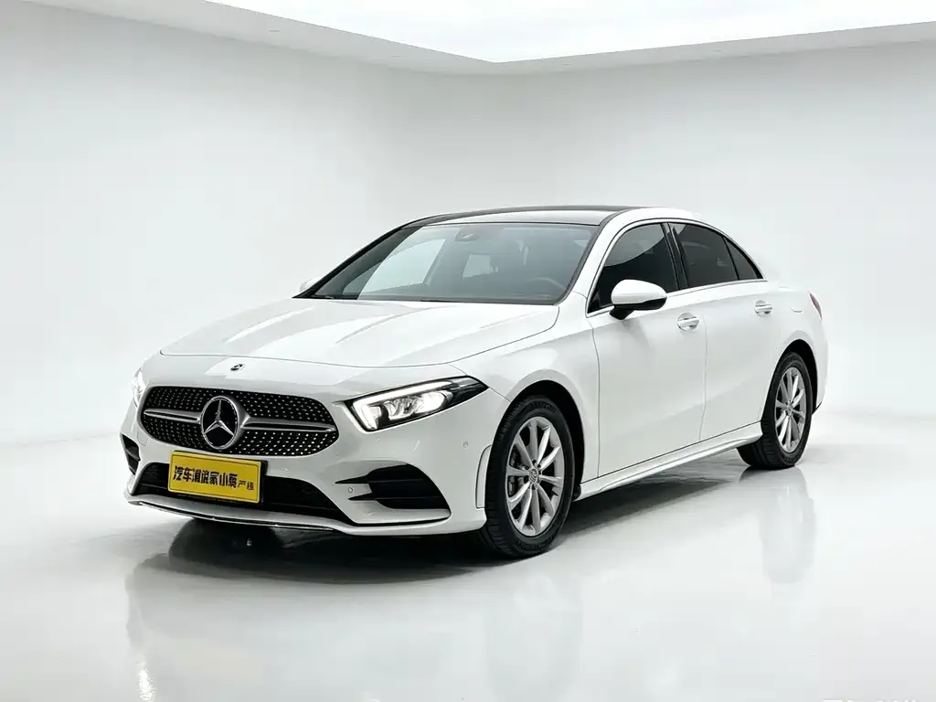 Mercedes-Benz A-Class — фото 7