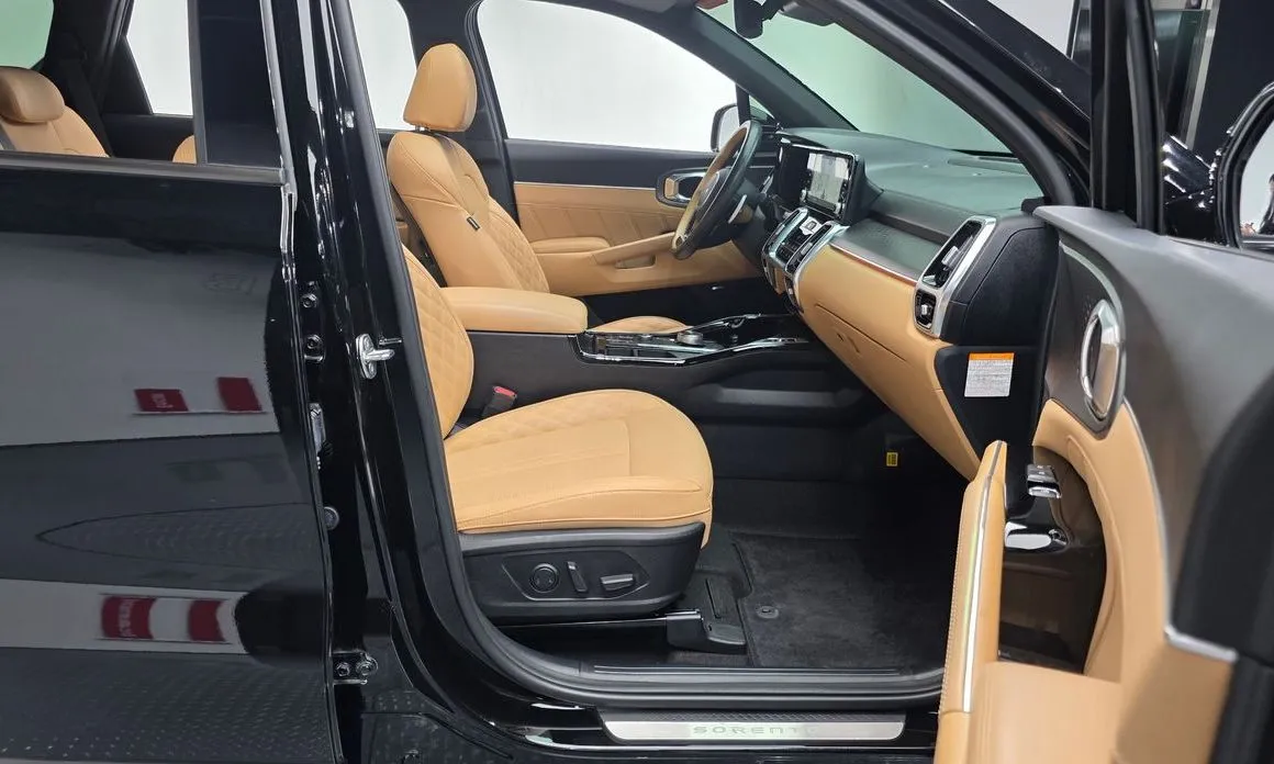 Kia Sorento — фото 9
