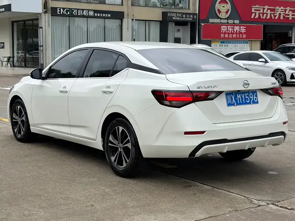 Nissan Sylphy — фото 10