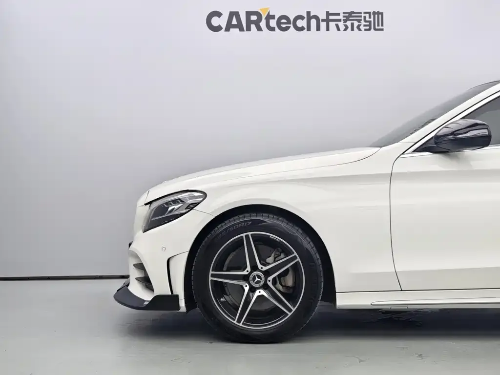 Mercedes-Benz C-Class — фото 8