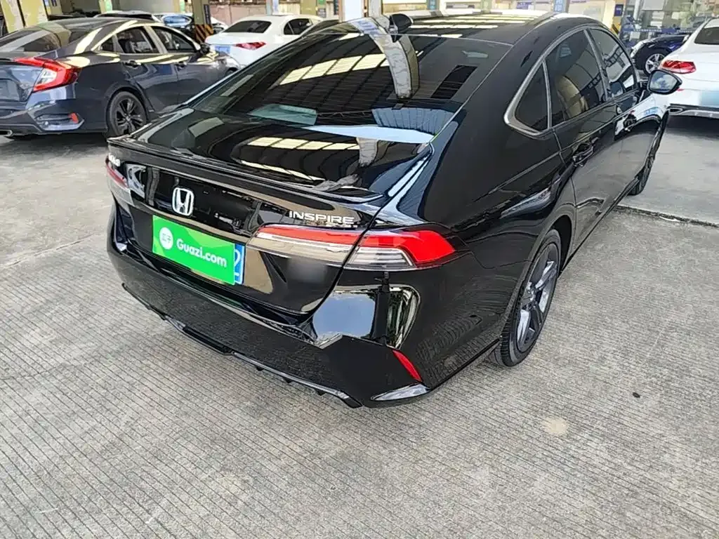 Honda Inspire — фото 6