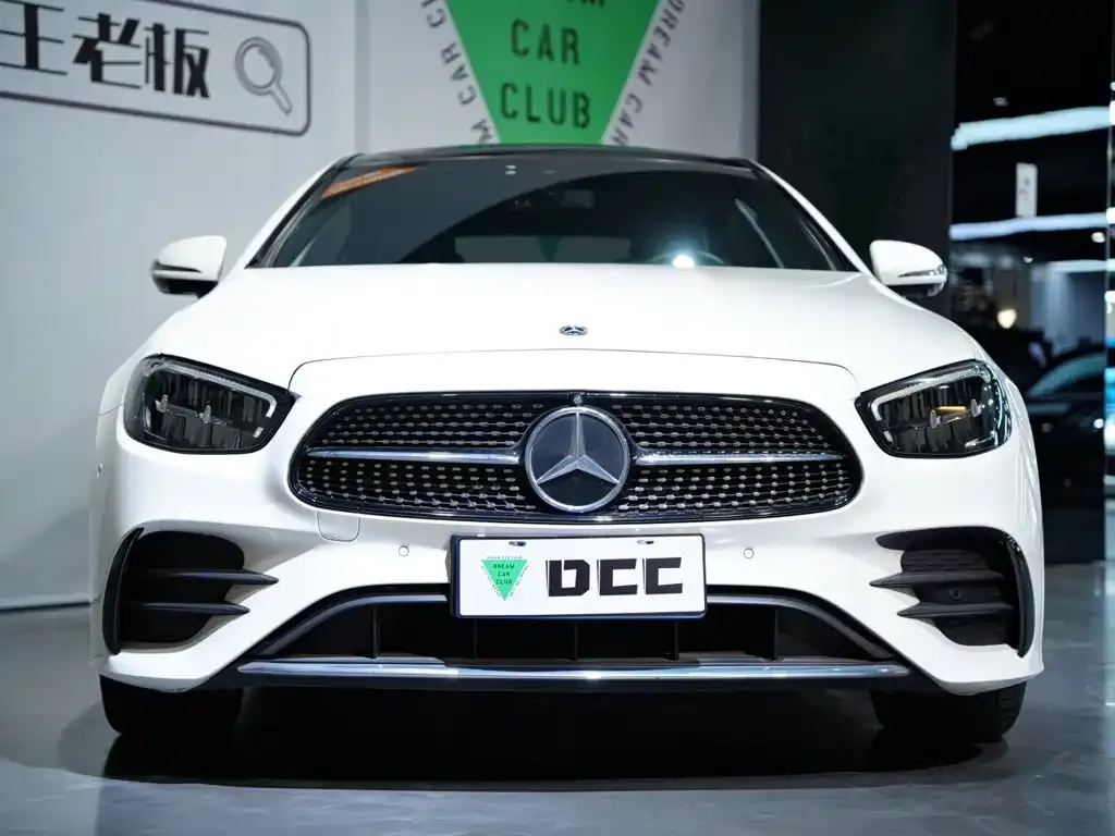 Mercedes-Benz E-Class (Import) — фото 9