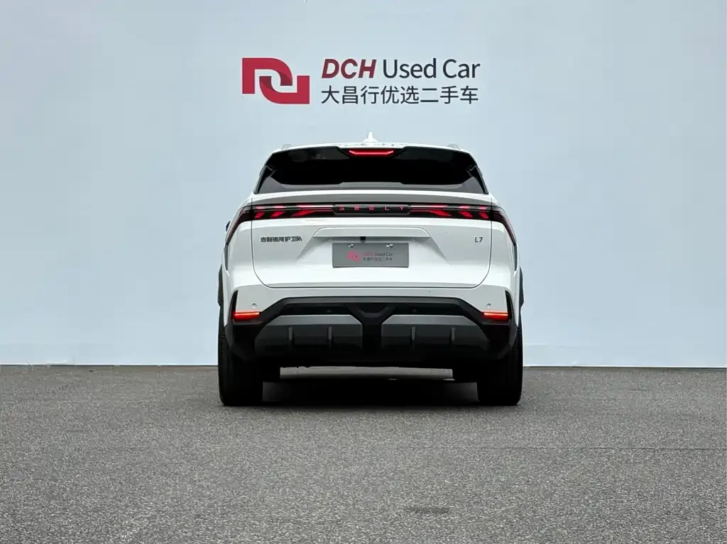 Geely Galaxy L7 — фото 10