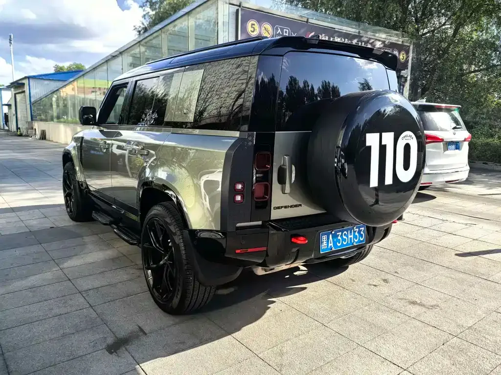 Land Rover Defender — фото 5