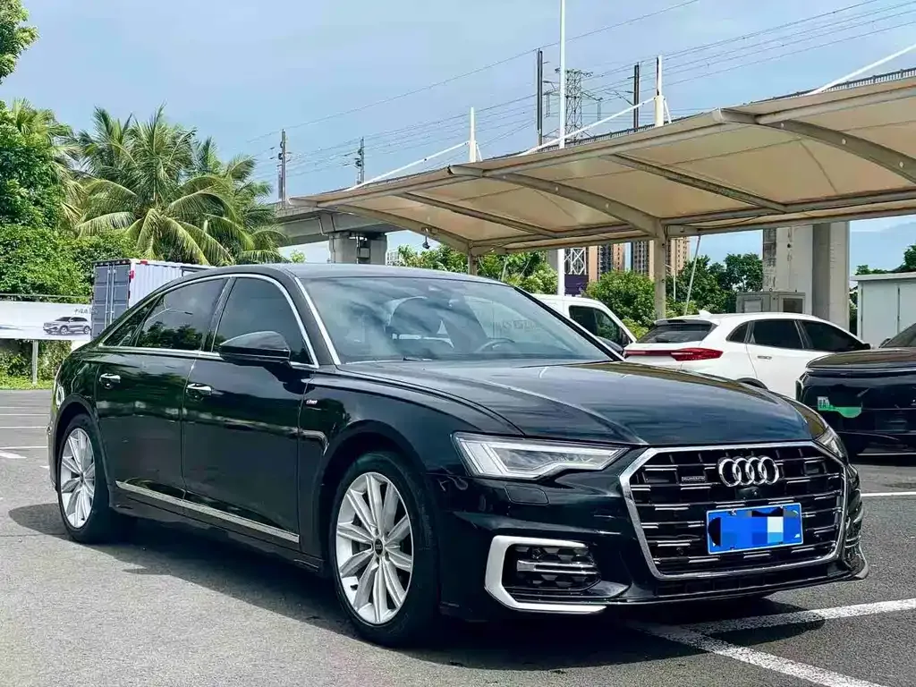 Audi A6L — фото 8