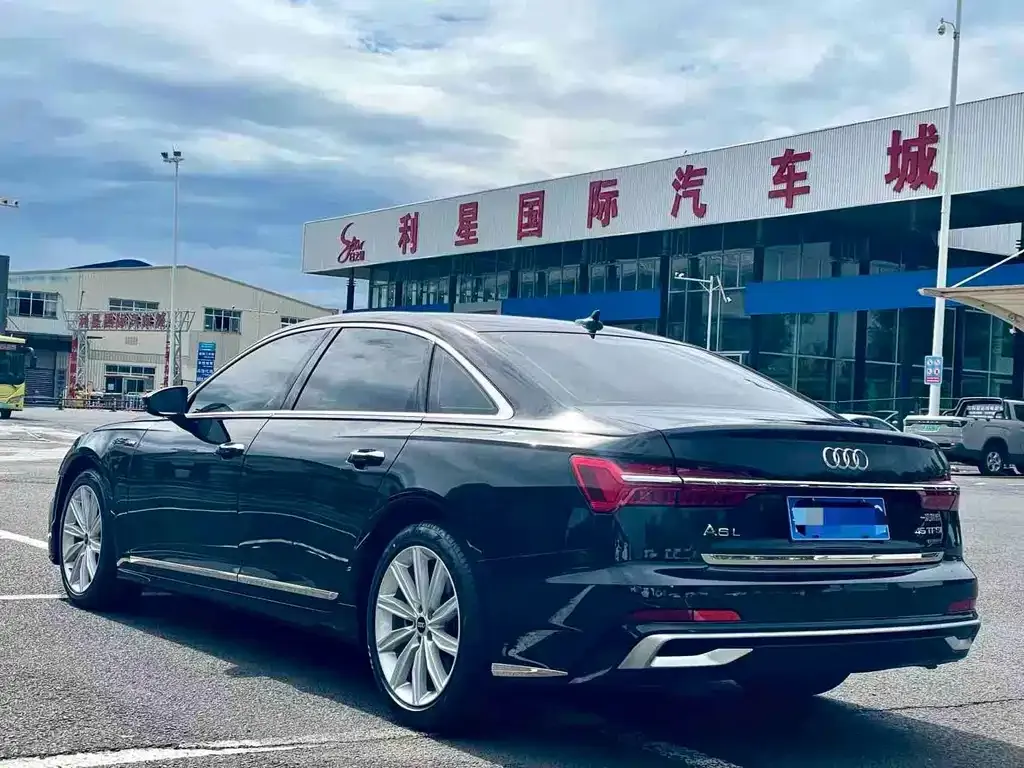 Audi A6L — фото 3