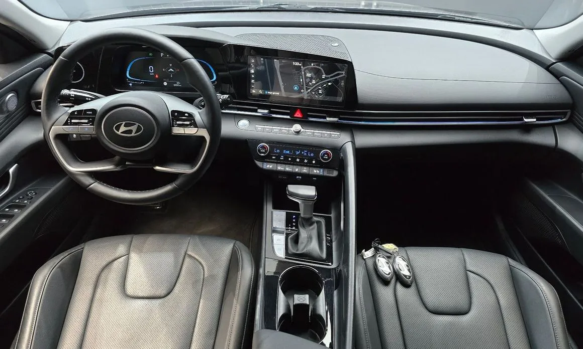 Hyundai AVANTE — фото 9