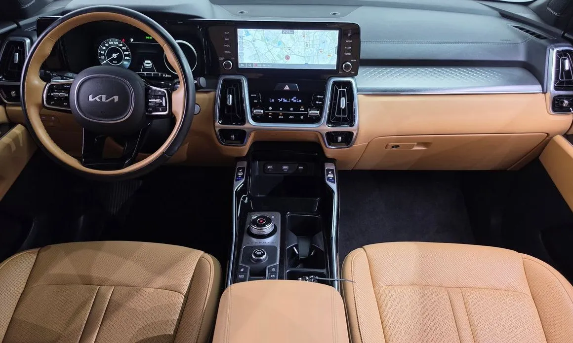 Kia Sorento — фото 10