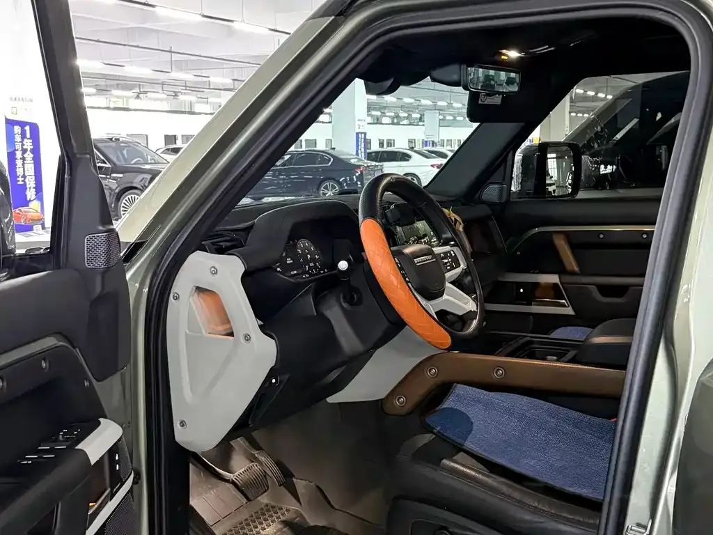 Land Rover Defender — фото 4
