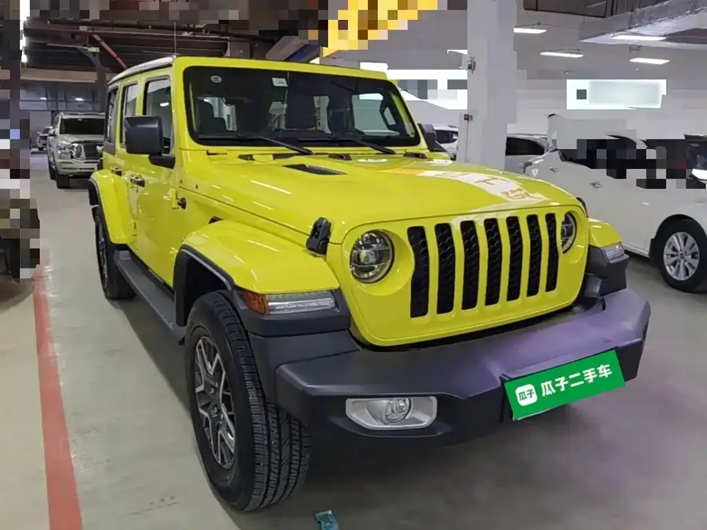 Jeep Wrangler PHEV — фото 10