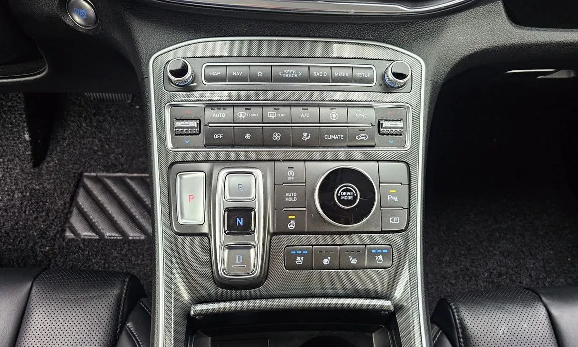 Hyundai Santafe — фото 10