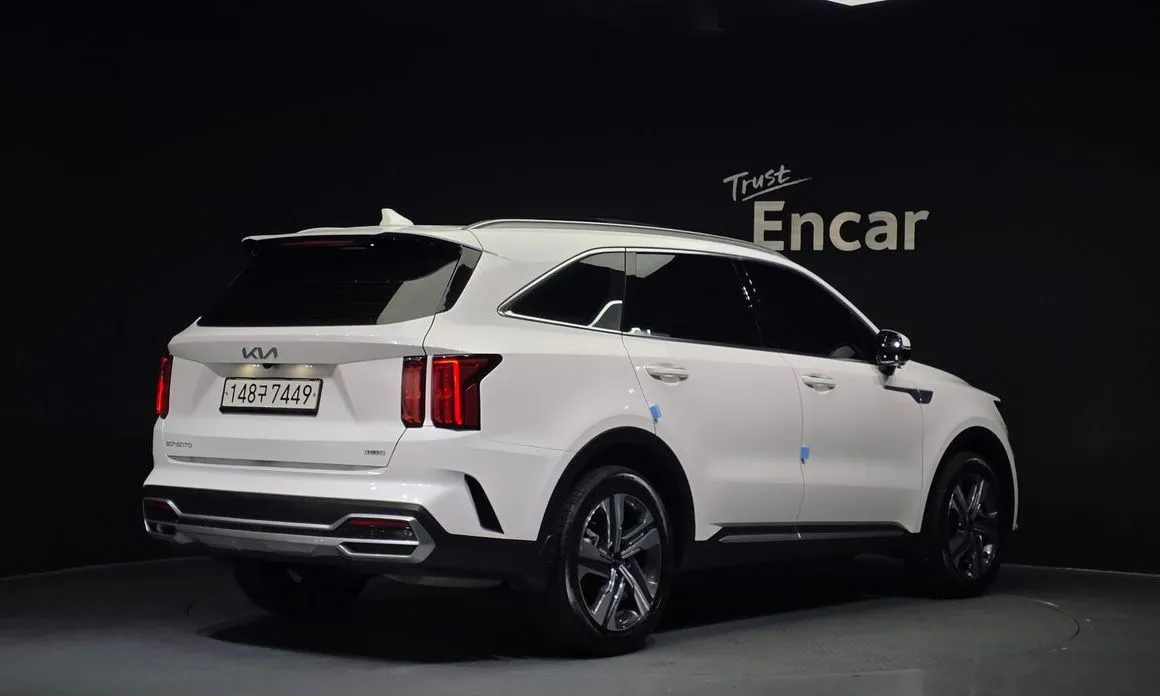 Kia Sorento — фото 3