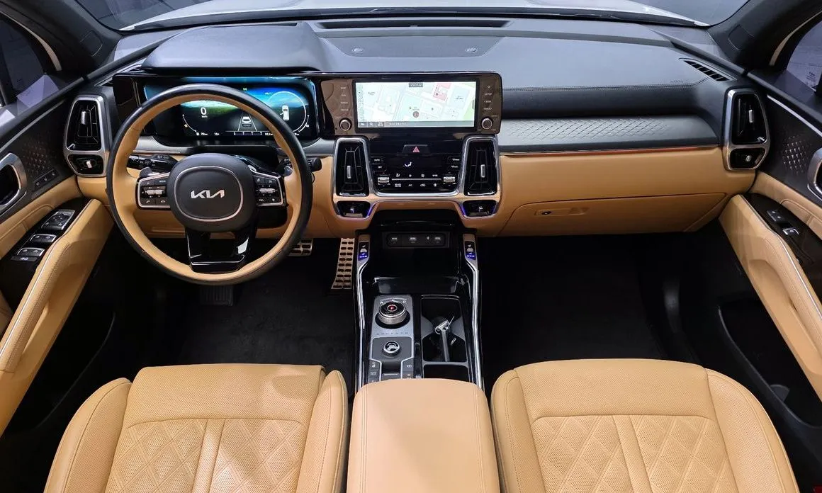 Kia Sorento — фото 7