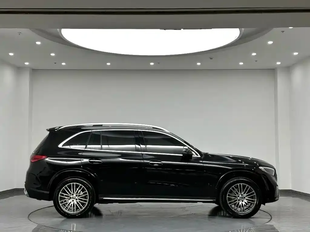 Mercedes-Benz GLC — фото 4