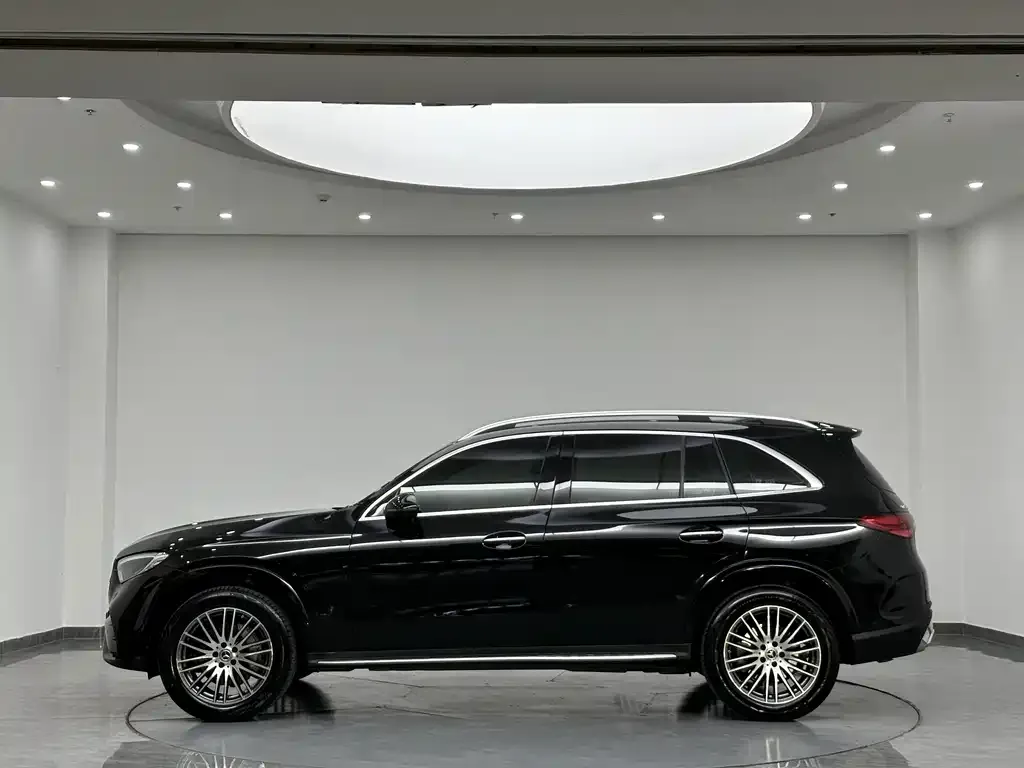 Mercedes-Benz GLC — фото 8