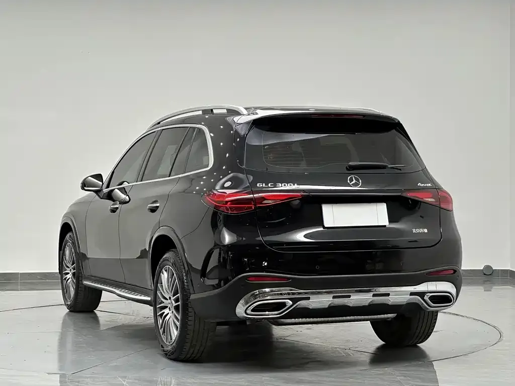 Mercedes-Benz GLC — фото 6