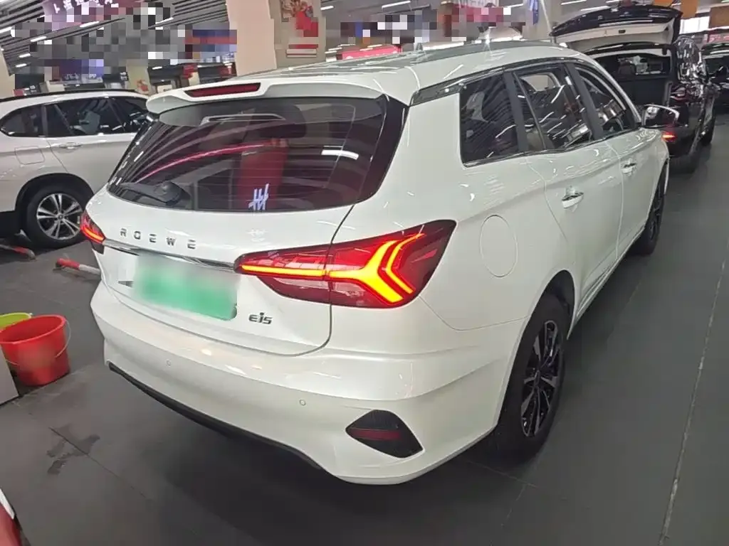 Roewe Ei5 — фото 8