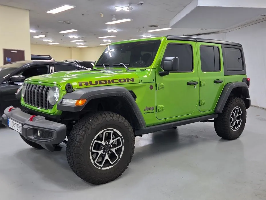 Jeep Wrangler — фото 1