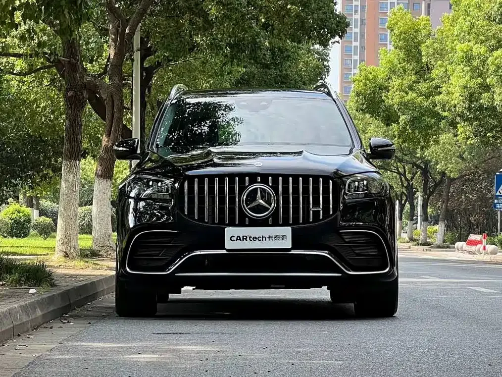Mercedes-Benz GLS — фото 9
