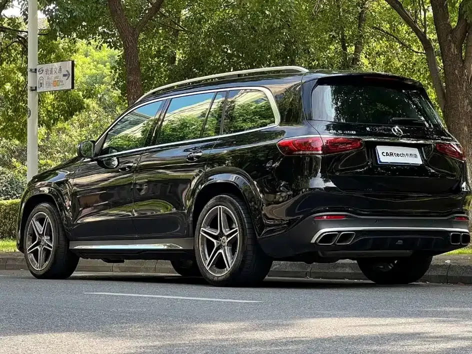 Mercedes-Benz GLS — фото 6
