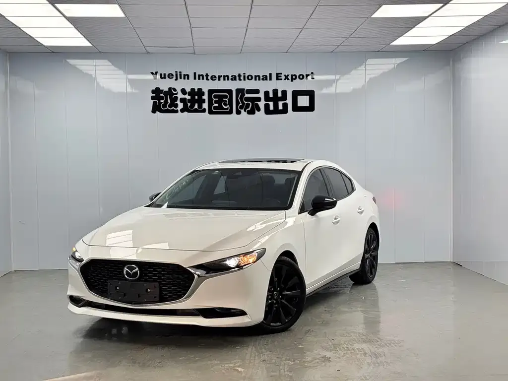 Mazda 3 Axela — фото 1