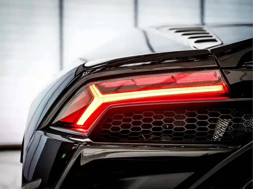 Lamborghini Huracan — фото 9