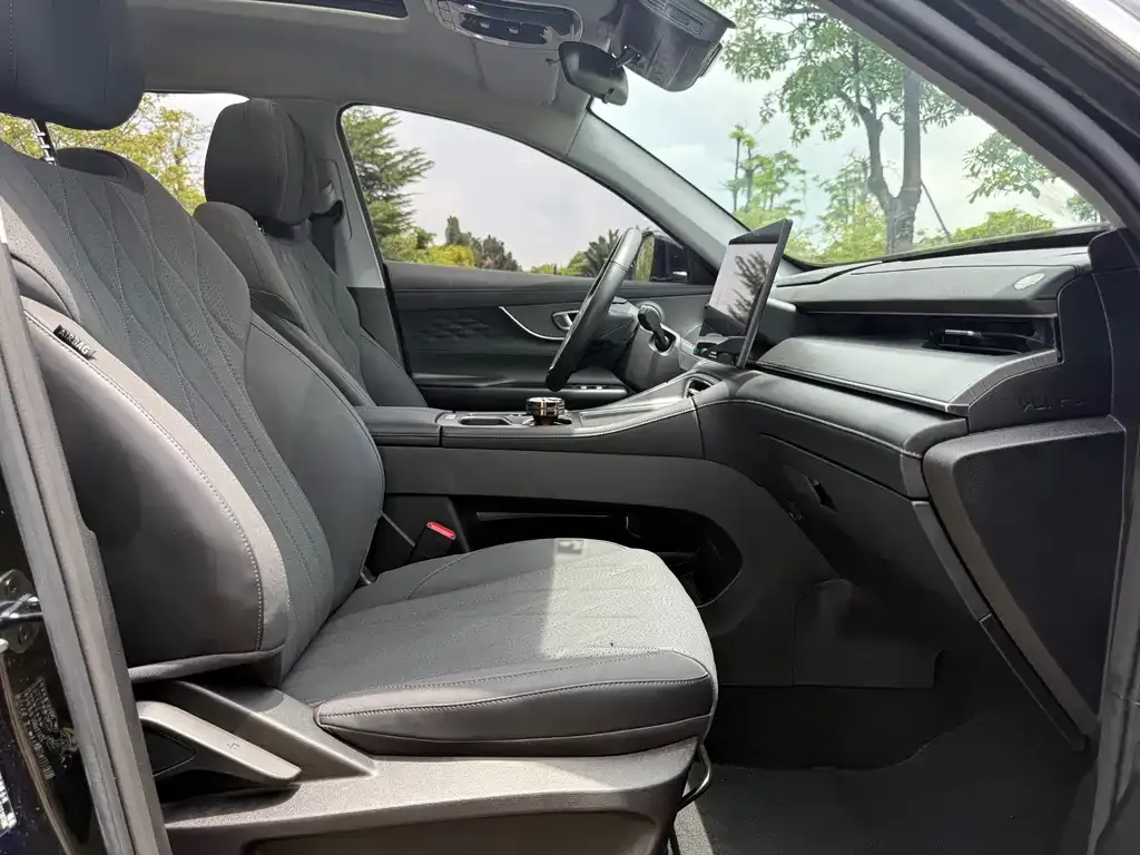 Chery Tiggo 8 PLUS — фото 9