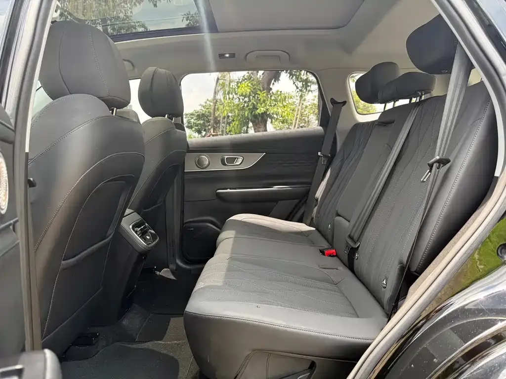 Chery Tiggo 8 PLUS — фото 10